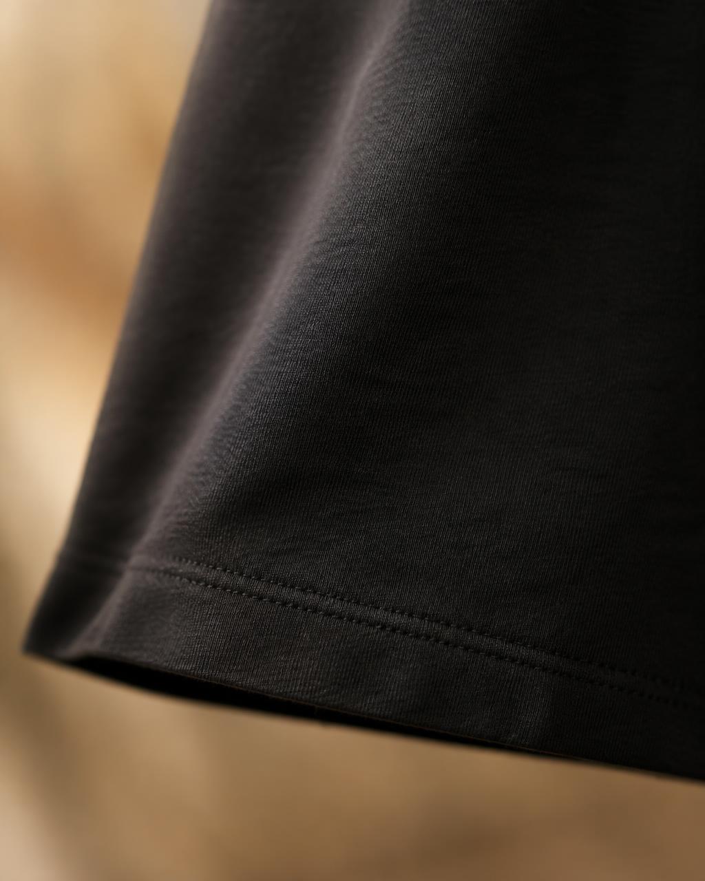 The straight hem and jersey, close